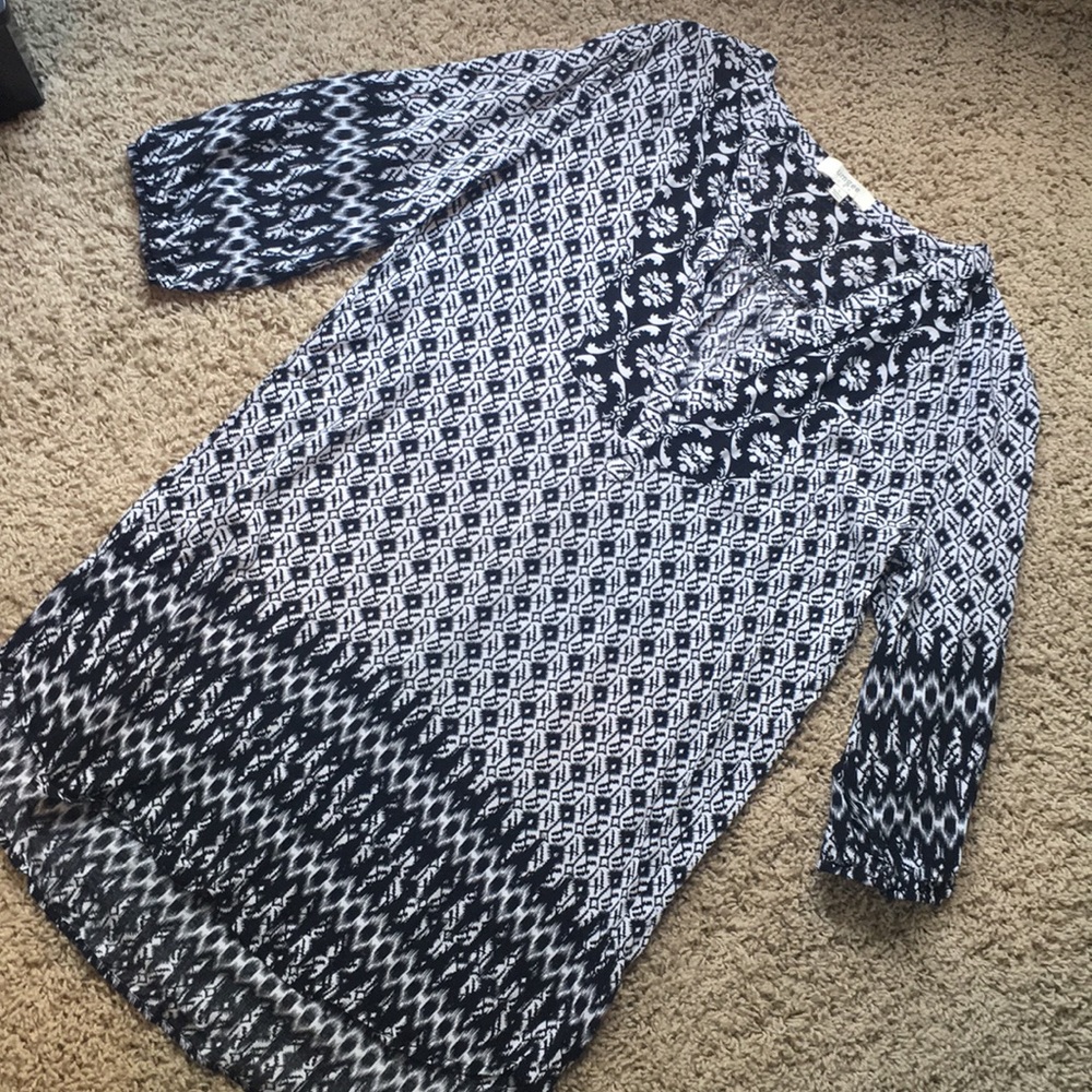 Black and white pattern cover-up